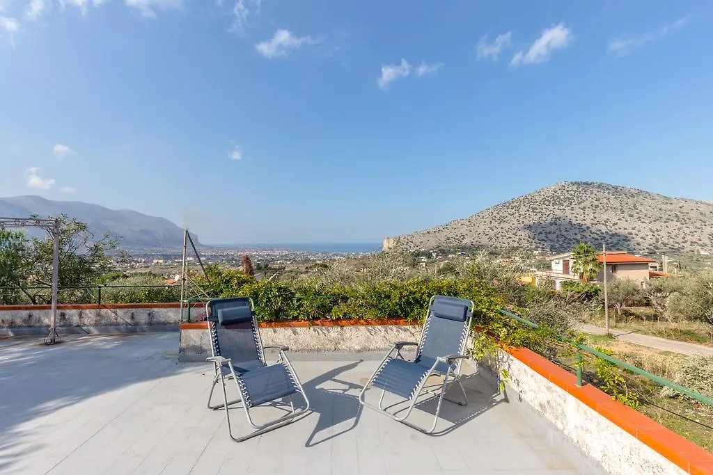 Vakantiehuis Villa Violetta Carini Italië