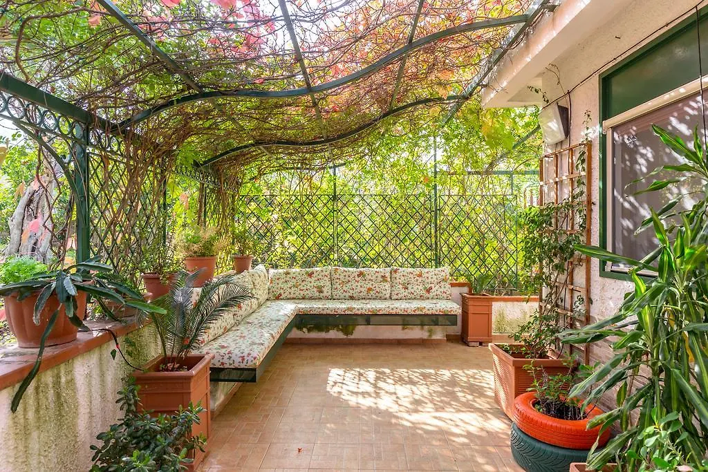 Villa Violetta Carini Vakantiehuis