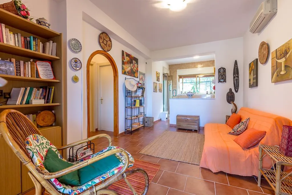 Vakantiehuis Villa Violetta Carini Italië